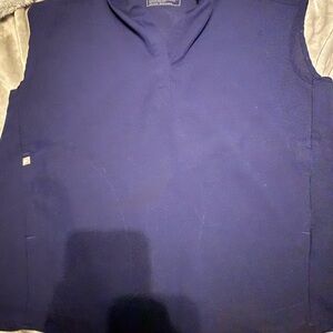 Figs Women's Navy Scrub Top